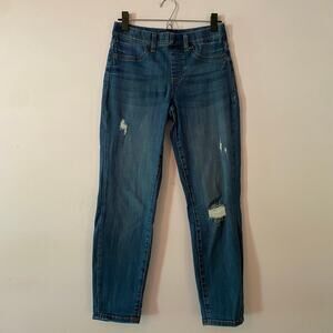 Judy Blue Boyfriend Fit Distressed Pull-On Jeans Medium Wash Women's size 5 / 27